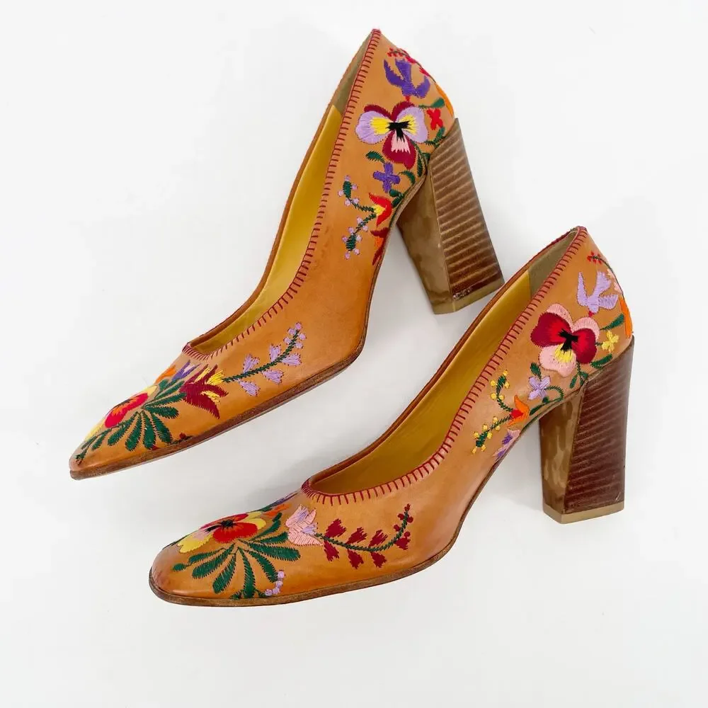 Miu Miu Vintage Tan Leather Floral Embroidered Square Toe Block Heel Pumps IT 36 - Picture 4 of 10